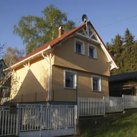 Holiday home In Mit Terrasse Und Grill By Interhome